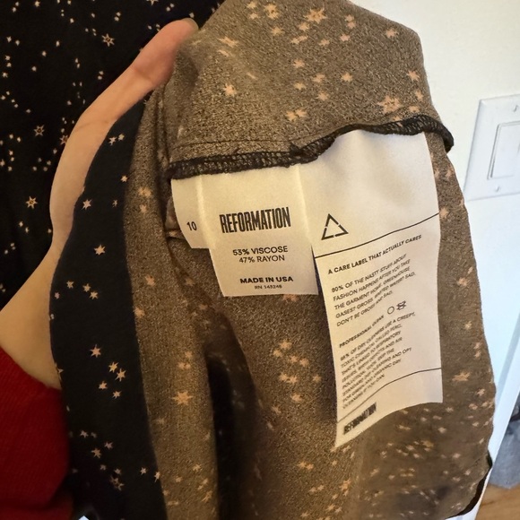 Reformation Este Tie Neck Dress A Line Stars Black Gold Mini Size 10 EUC - Picture 8 of 9